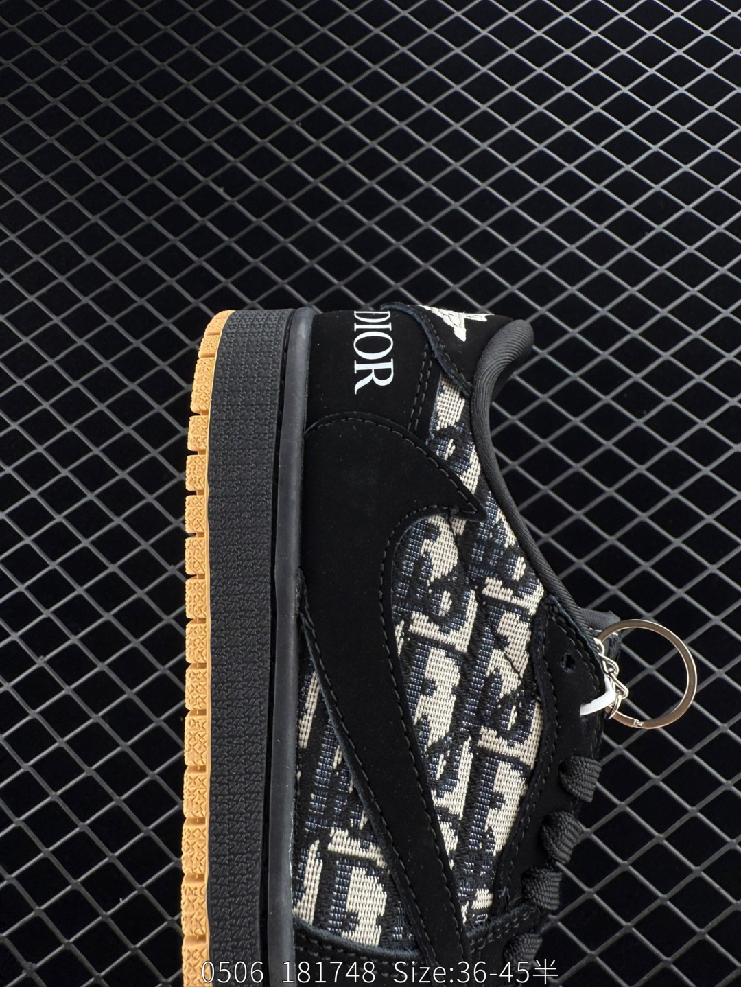 Travis Scott x Air Jordan 1 ” Reverse Mocha “